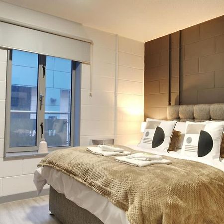 1Br City Centre Apt, Self Check In, Wifi, By Derbnb Шефилд Экстерьер фото