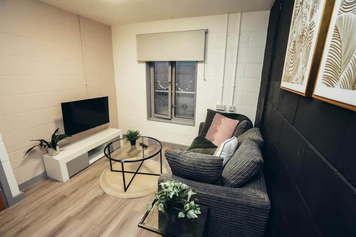 1Br City Centre Apt, Self Check In, Wifi, By Derbnb Шефилд Экстерьер фото