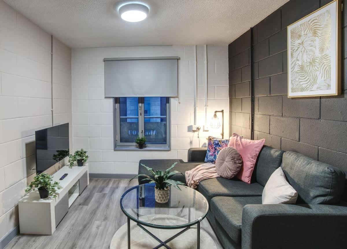 1Br City Centre Apt, Self Check In, Wifi, By Derbnb Шефилд Экстерьер фото